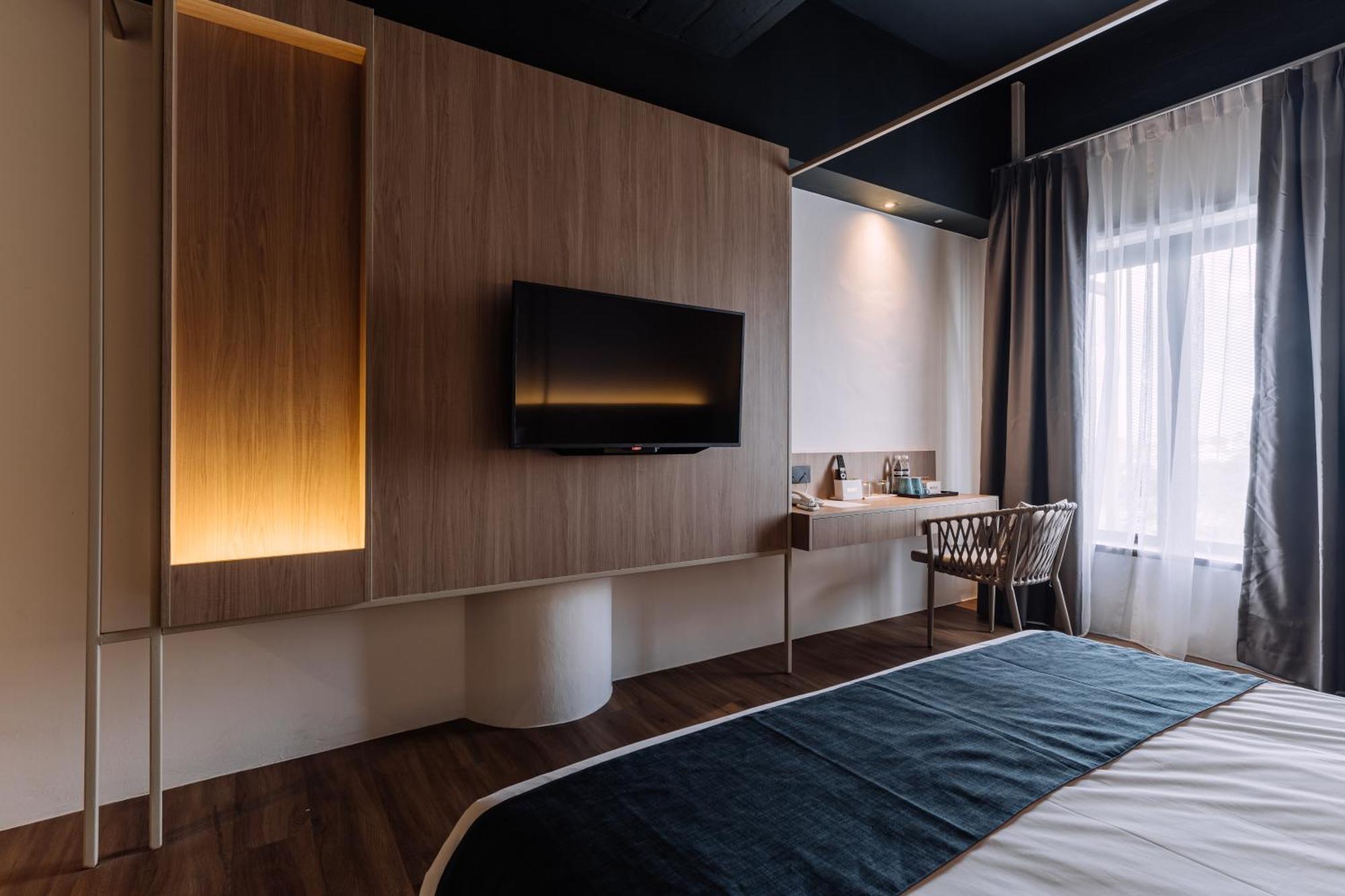 Impiana By Roxy Hotel Kuching Exteriör bild